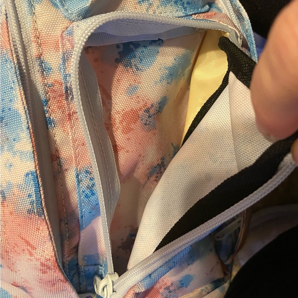Kavu Pastel Tie-Dye Bag - Picture 5 of 7